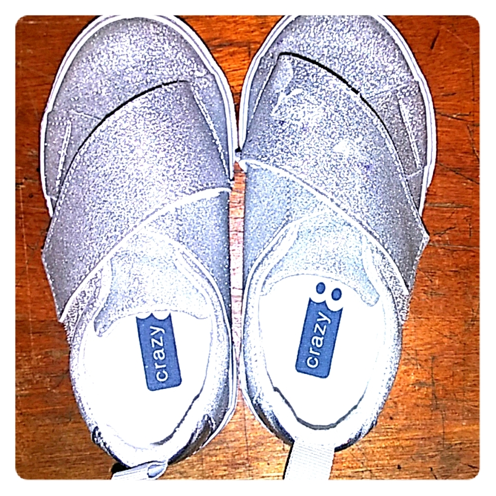 Toddler crazy 8 glitter shoes